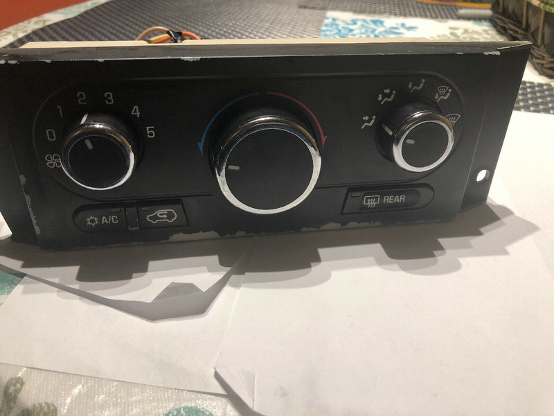 02-07 Buick Rendezvous Heater A/C Climate Control 10339960