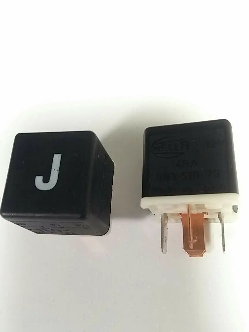 OEM "J" 1997 Volvo multi-use relay 9130269 more than 10 available by VOLVO