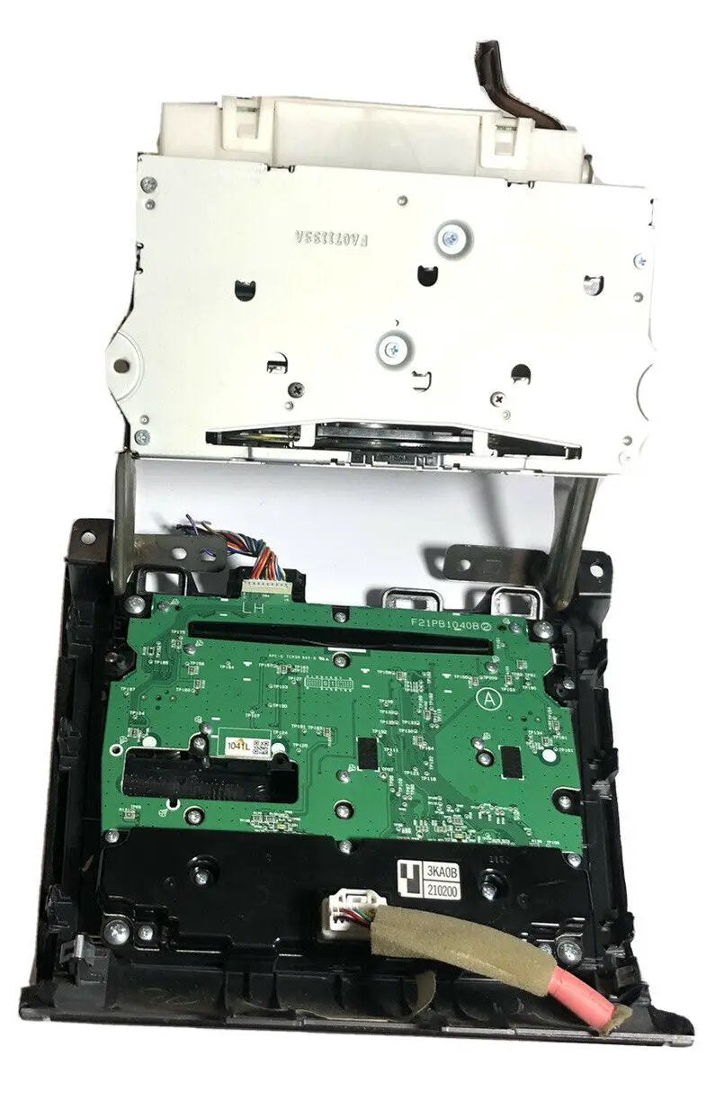 2013 - 2016 Nissan Pathfinder Radio 6 Disc Cd Player FM AM AUX 28185-3KA1A OEM by Nissan