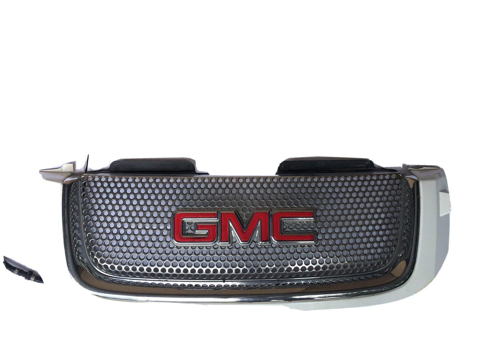 GMC Envoy Denali Front Upper Bumper Grille Grilll Emblem  OEM 02 - 09 w/ extra!!