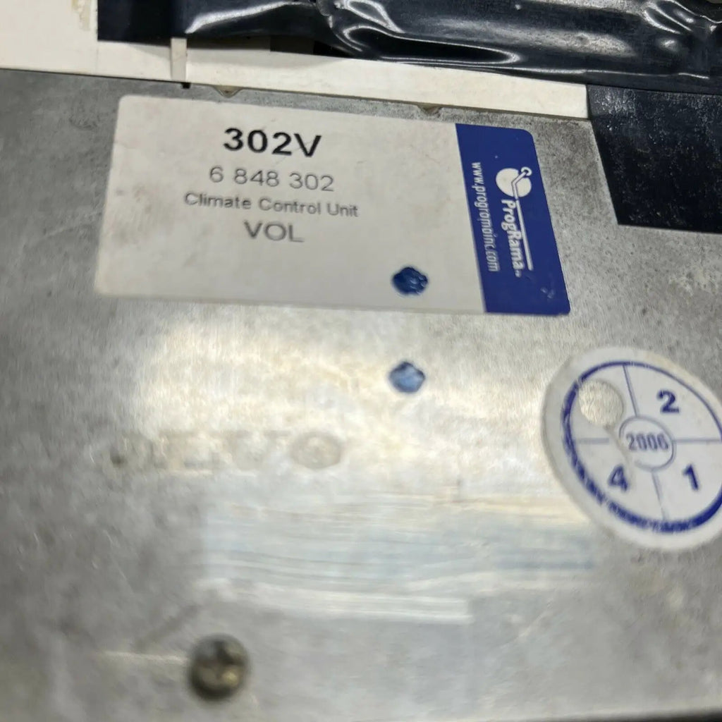 6848302, Volvo Climate Control Unit, for 740, 760, 940 by Volvo