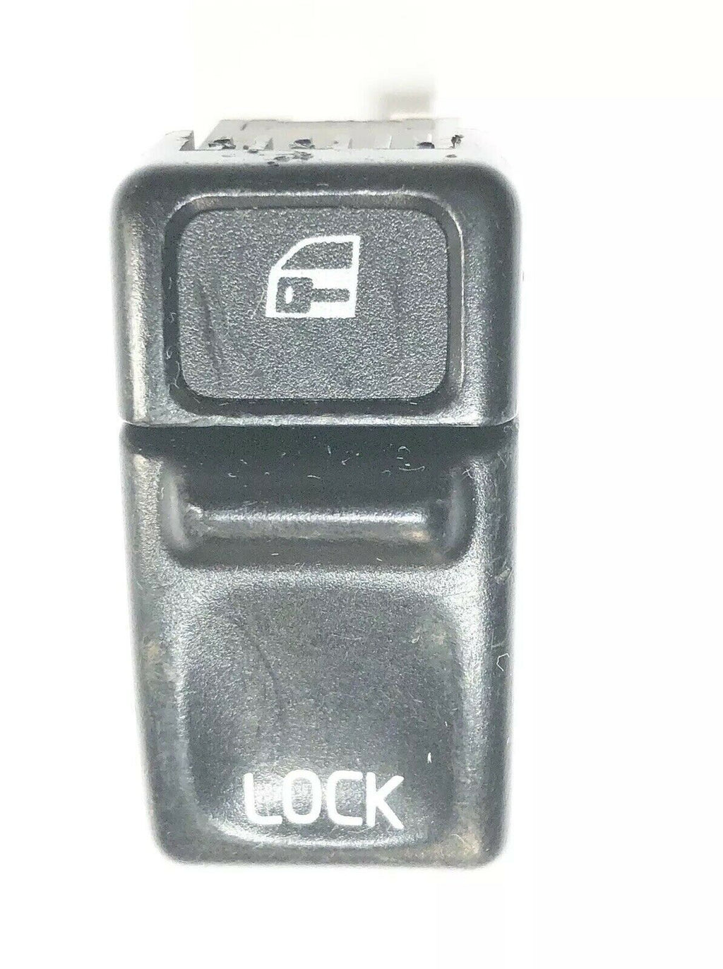 POWER DOOR LOCK SWITCH 1998 S90 P/n 9148483 R233564