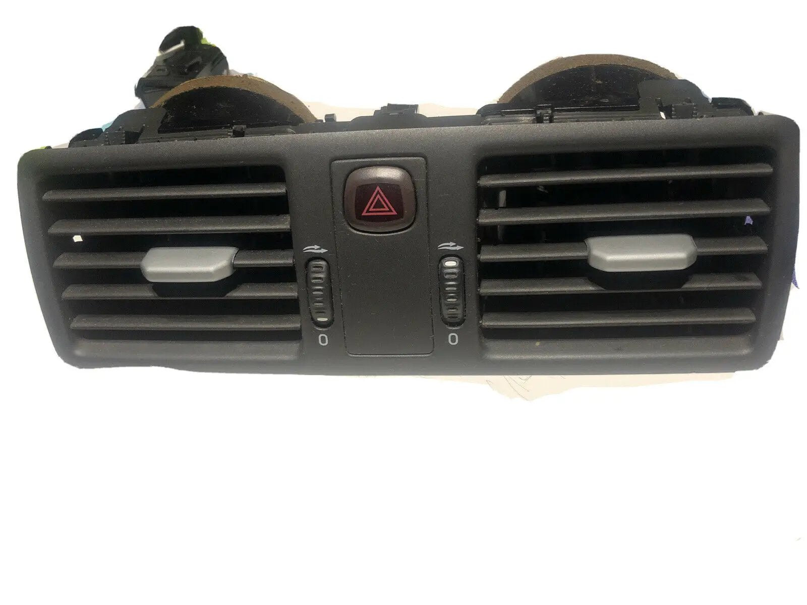 3409400 Volvo XC90 Dash Center Air Vent Grill by Volvo