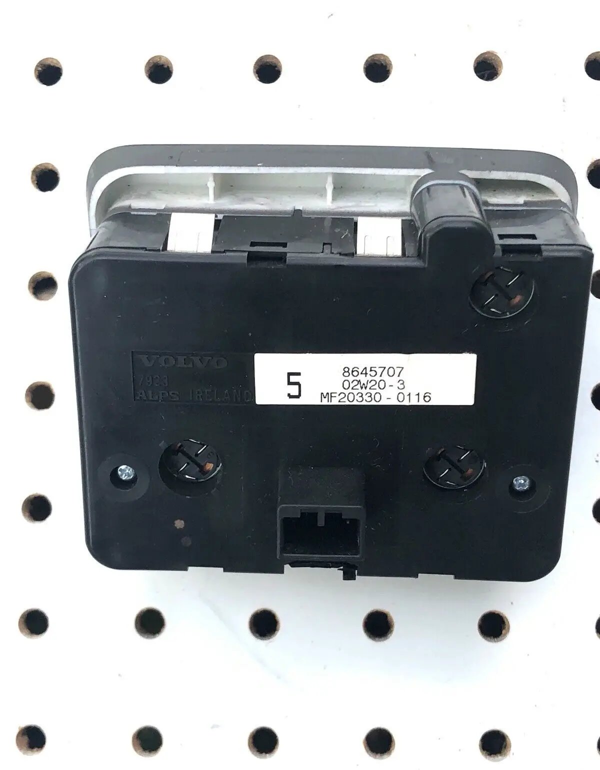 VOLVO OEM 99-03 S80-Headlight Headlamp Switch 8645707 1999 2000 2001 2002 2003 by Volvo