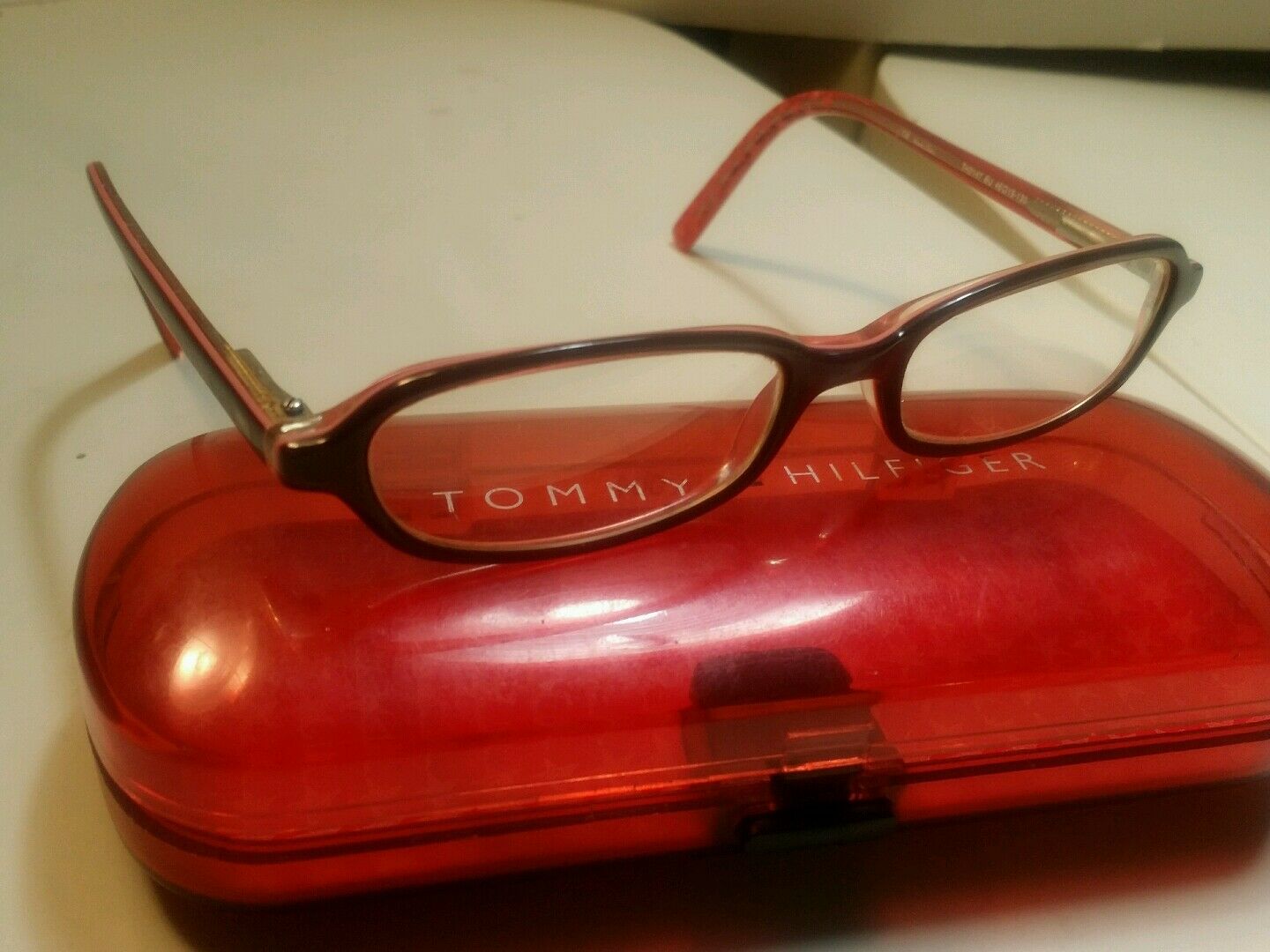 tommy hilfiger youth girls burgundy with pink linning eyeglass frames48/25/130