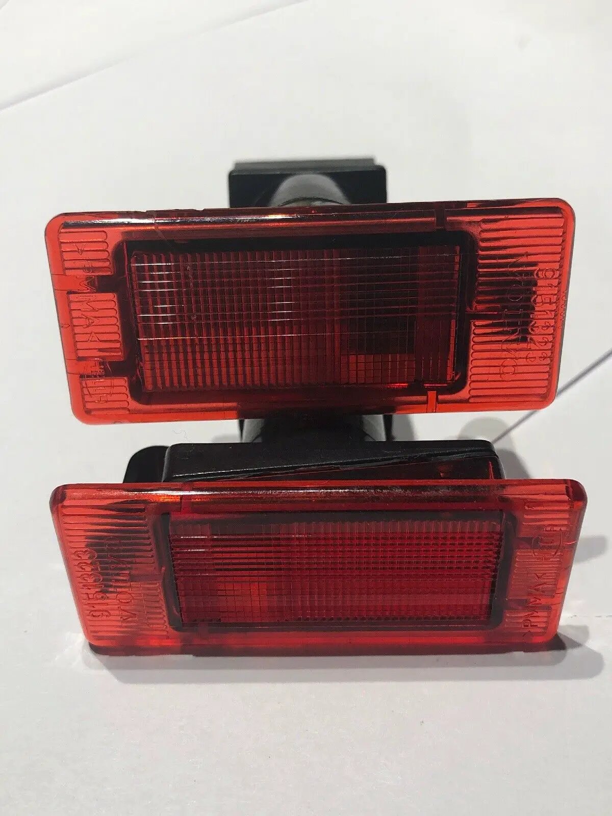 Interior Door Light For 98-04 Volvo V70 C70 S70 2.3L 5 Cyl 2.4L B5234T3 WM58C5 by APA/URO Parts