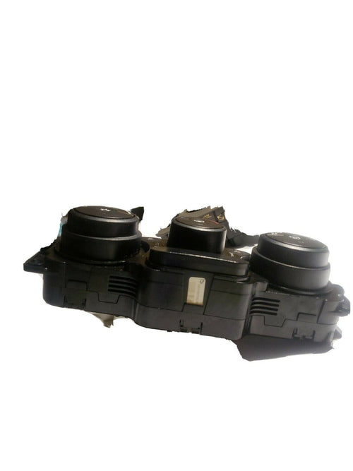 06 Chevy Equinox Temperature Climate Control AC Heat Switch Temp Dash 15842234