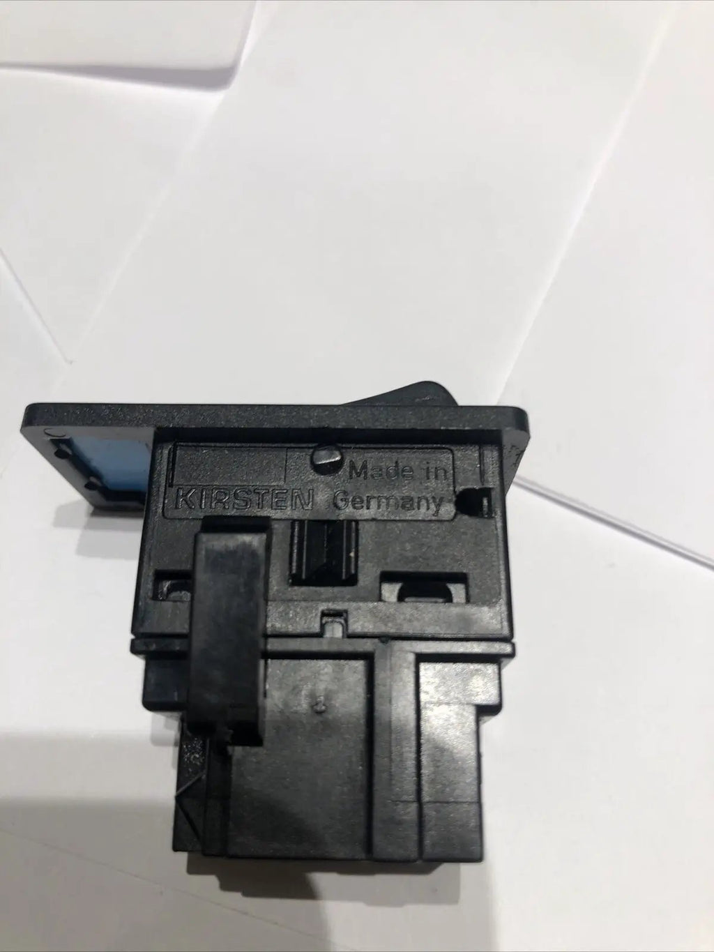 87 86 88 89 92 90 91 Volvo 740 oem fog light switch button 1362338 by OEM