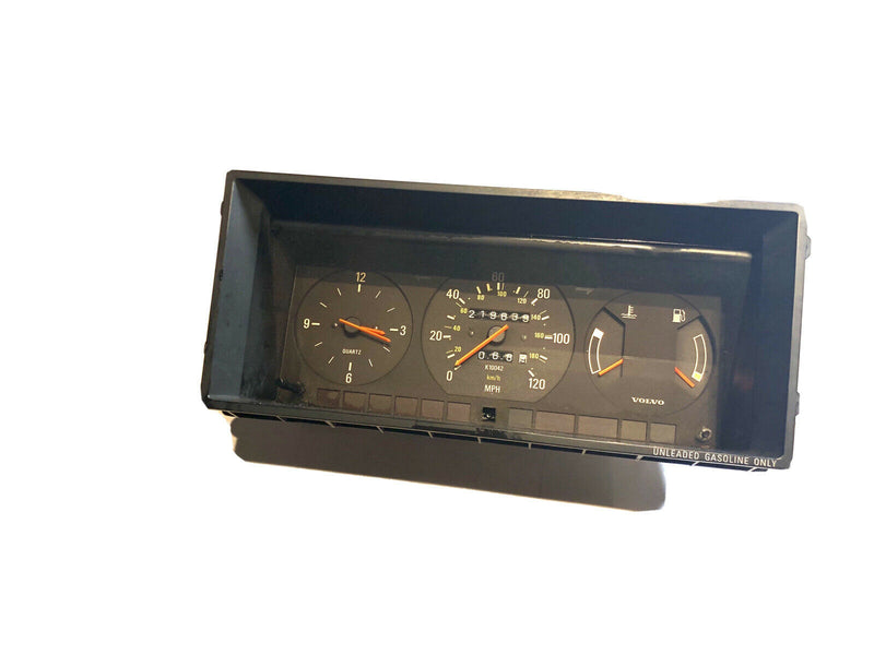 OEM VOLVO 240 SPEEDOMETER INSTRUMENT CLUSTER WA23