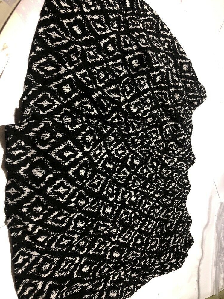Youth Black And White Tribal Print Drawstring Shorts Xl