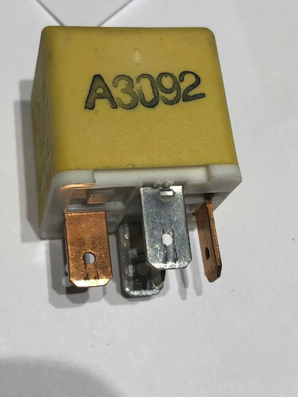 Mercedes Yellow Headlamp Wiper/Washer 5 Pin Relay OEM by Relay