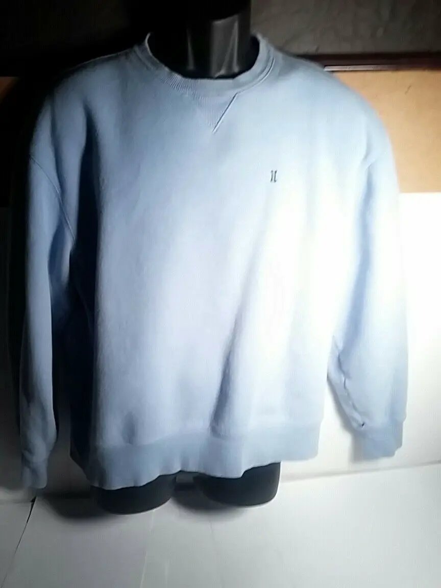 MEN'S IZOD large sky blue/LIGHT PURPLE sweatshirt, SZ. LARGE. 82%, 18% POLYESTER by IZOD