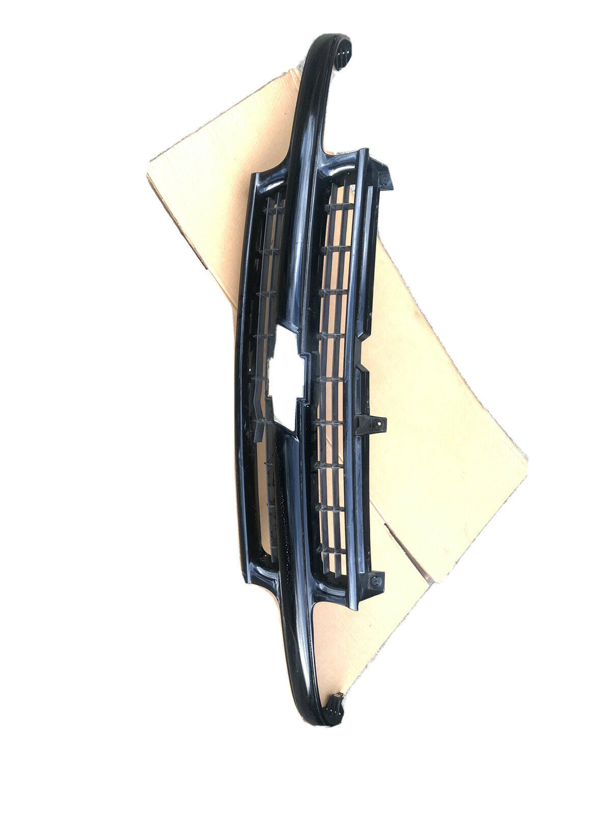 Chevrolet GM OEM 2000 - 2006 Tahoe Silverado Grille 88968934 grill BLACK OEM