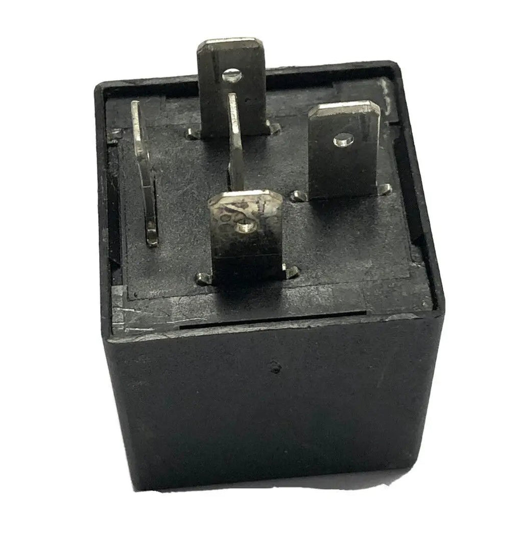 AC A/C Relay # 147 VW Jetta Golf GTI Passat Cabrio Eurovan ~ 1H0 959 142 by Volkswagen
