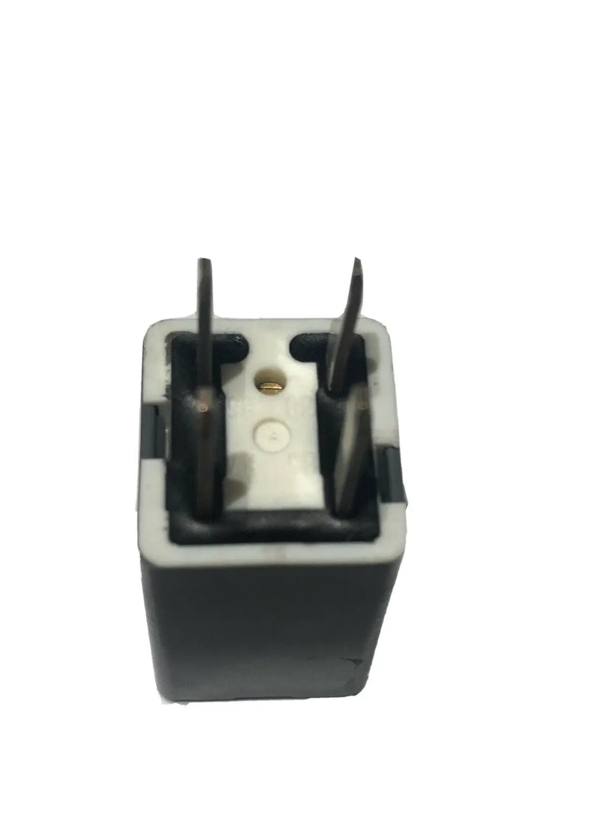 Set of 2 GM CADLLlAC DENSO RELAY OEM 13502753 2753 by DENSO