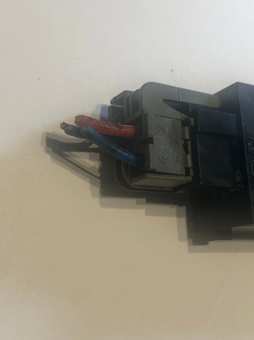 VOLVO V40 V 40 S40 S 40 00-03 SEAT HEATER SEAT HEAT SWITCH PM DRIVER OE#30862855