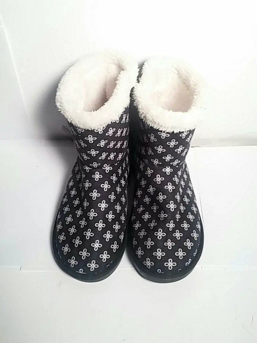 VERA BRADLEY Mini Concerto Cozy Slipper Booties Sz. 7-8; MEDIUM. NAVY BLUE/WHITE by Vera Bradley