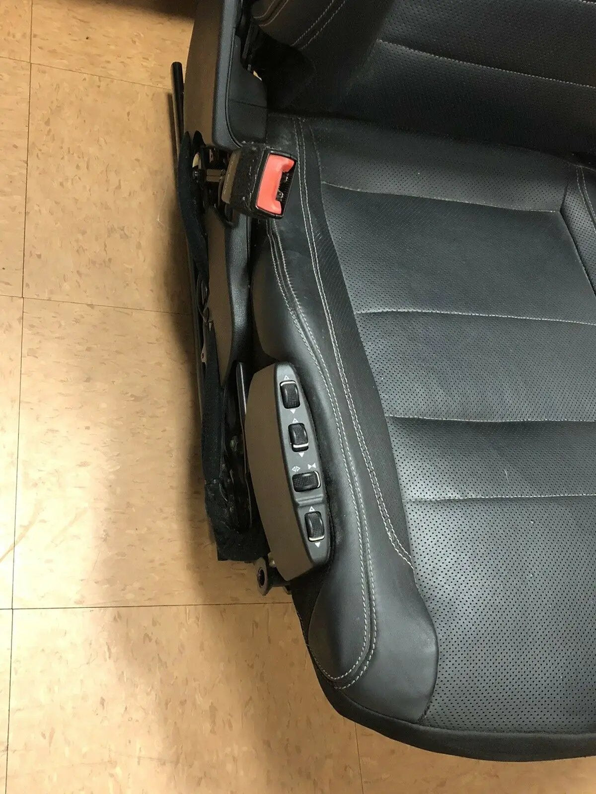 2010-2013 Mercedes Black E550 Front Left Driver Seat with Headrest & Track OEM . by OEM