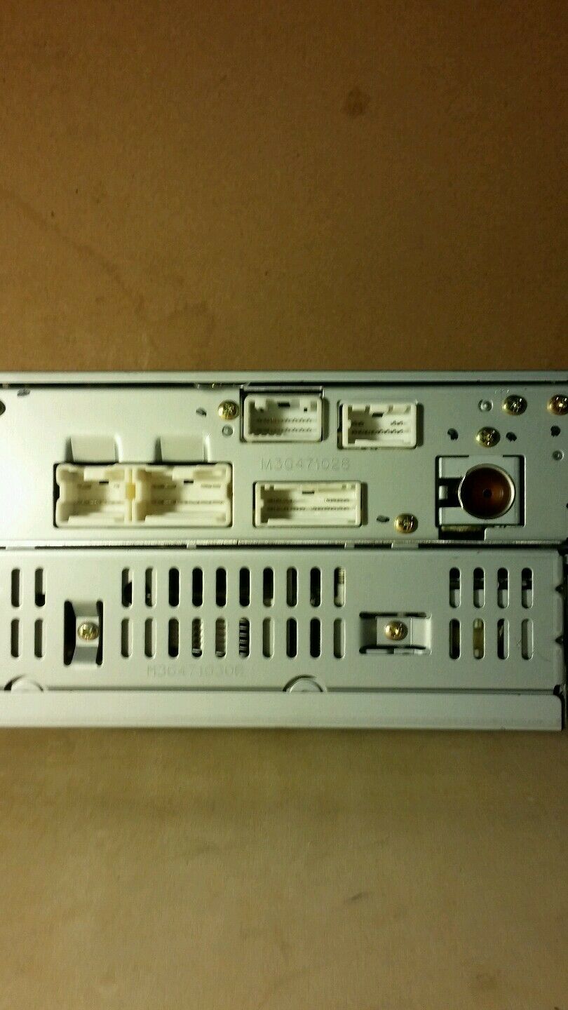 2004-06 NISSAN QUEST 6 DISC CD CHANGER OEM/M3G471029B RADIO AM FM  28185 5Z216