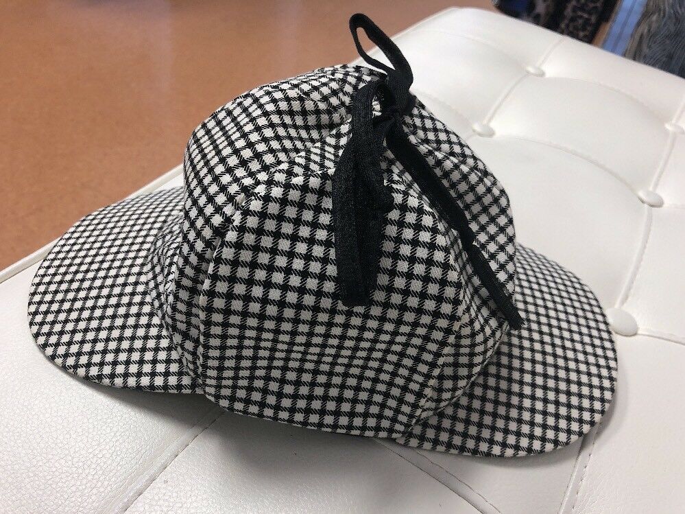 Vintage Hat Sherlock Holmes Deerstalker Hat Black and White Small