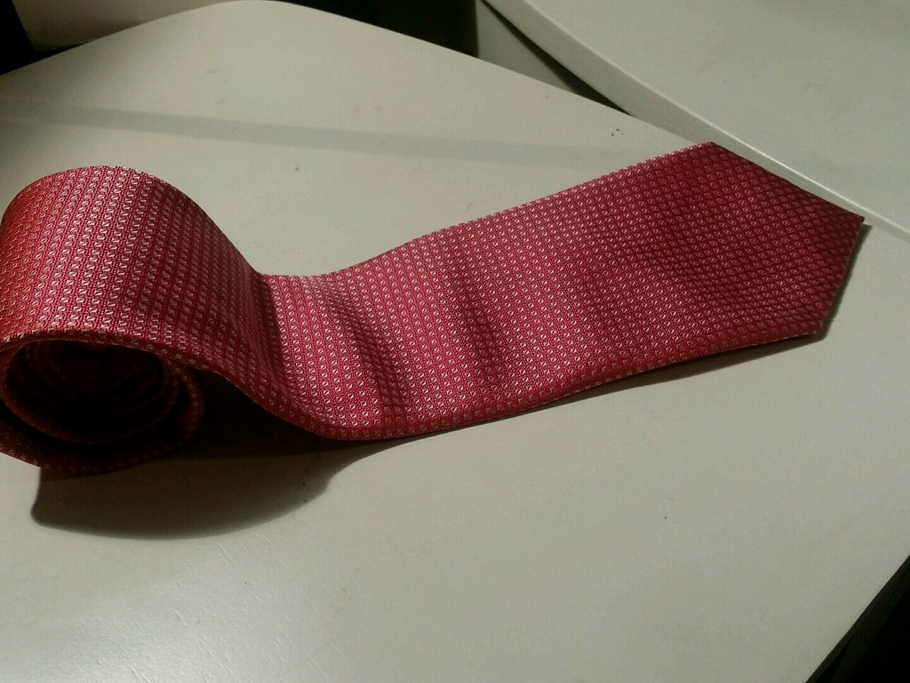 bcbg pink and white tie