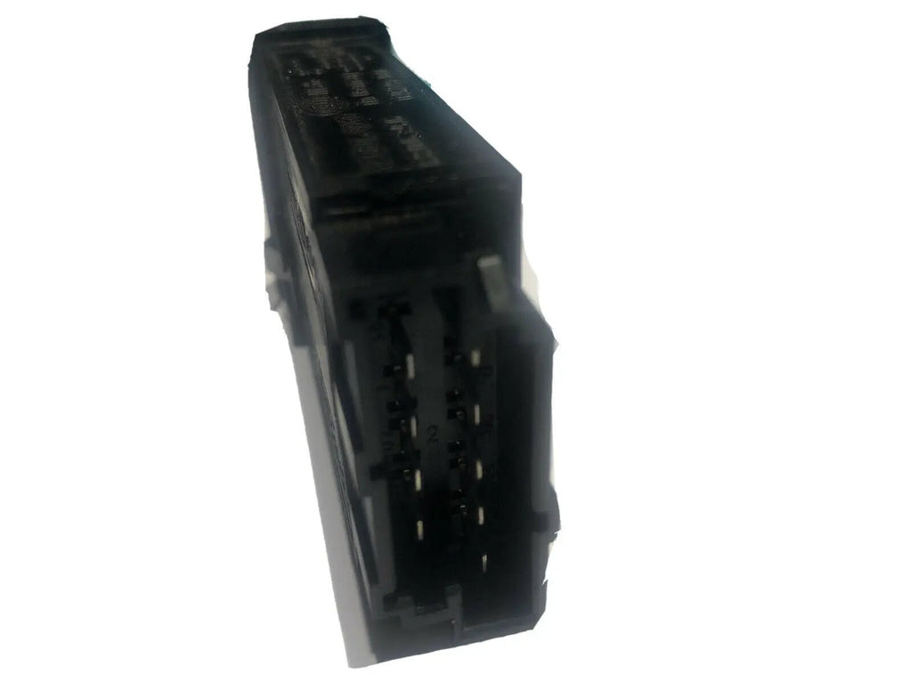 VOLVO GENUINE OEM HAZARD SWITCH RELAY ASSEMBLY 850 1993 6806356 by VOLVO