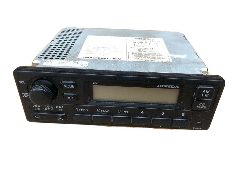 1999 2000 Honda Civic Radio Receiver 39100-S01-A210-M1 OEM LKQ tested with code