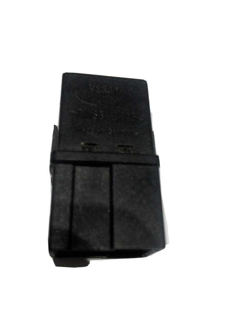 Volvo Siemens A1001-X7 ((MB 953382 11 Relay))