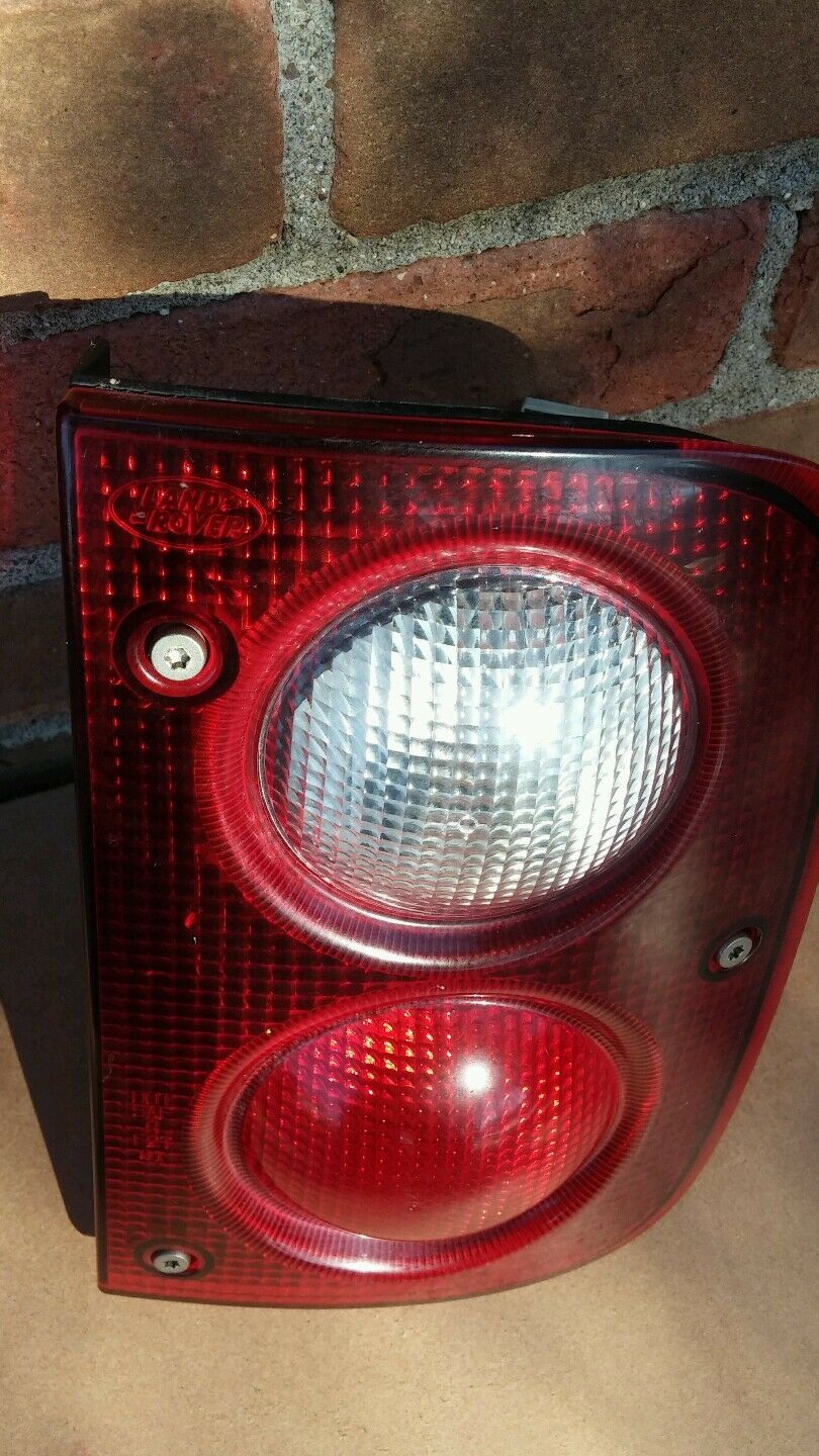 03 LAND ROVER FREELANDER Right Tail Light OEM PSSSENGER side 22960104 XFP000 10