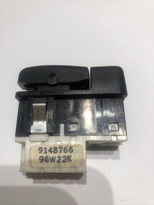 Volvo 850 OEM Right Passenger Side Seat Heater Switch 9148766