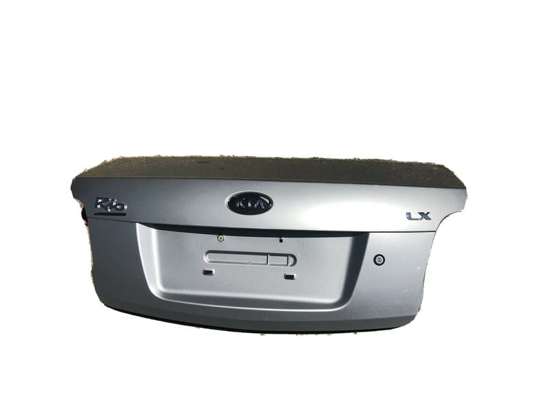 2006-2011 Kia Rio TRUNK HATCH TAILGATE SILVER Sedan 2007 2008 2009 2010 06 07-08