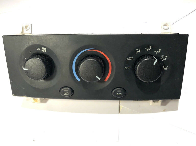 Jeep Grand Cherokee Climate Control Panel Temperature Unit A/C Heater Defroster