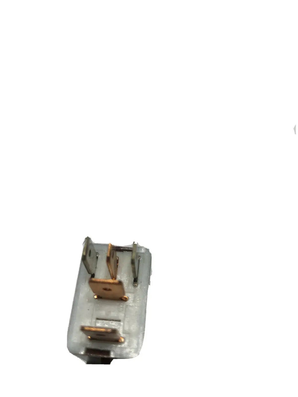 DENSO TOYOTA RELAY 90084-98032. by DENSO