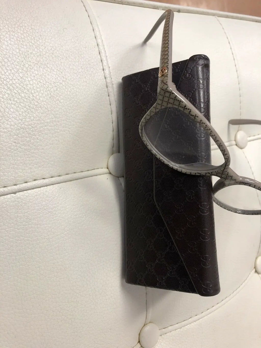 NICE Gucci GG 0192OA Rx Eyeglasses FRAMES 001 Black 49[]20-150 Gold C438 by Gucci