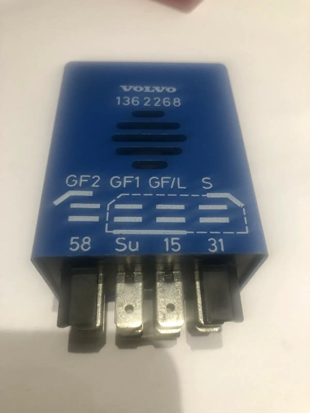 Volvo 240 260 740 760 780 940 OEM Seat Belt Seatbelt Reminder Relay Fuse 1362268 by Volvo
