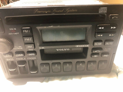 1997-2004 Volvo 90 70 40 Series AM FM Radio CD Cassette PN 3533771-1 Anti-Theft