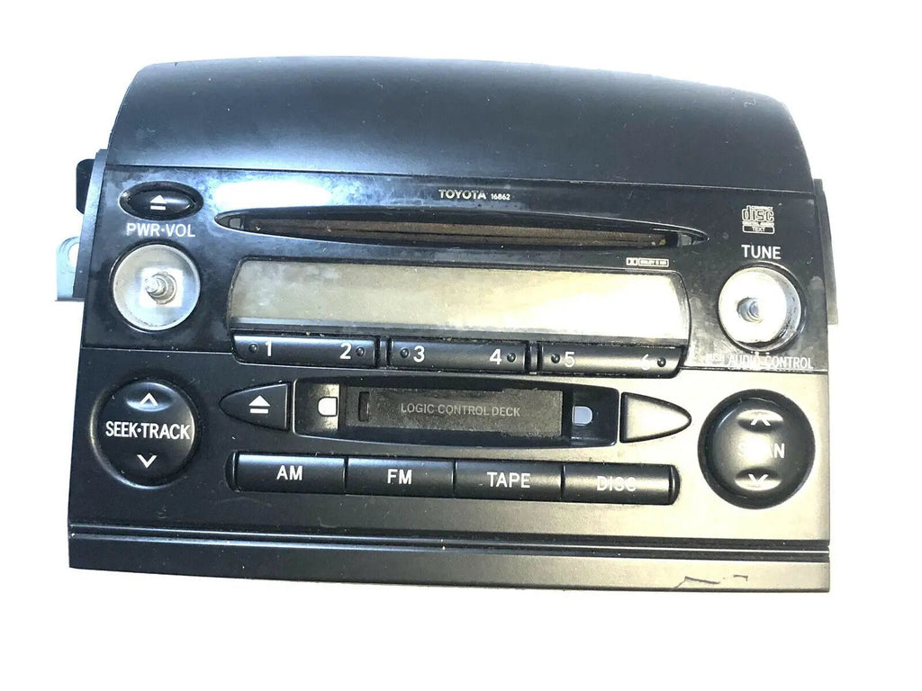 TOYOTA Sienna CE LE Radio Stereo Tape Cassette CD Player 16862 OEM 16839 by Toyota