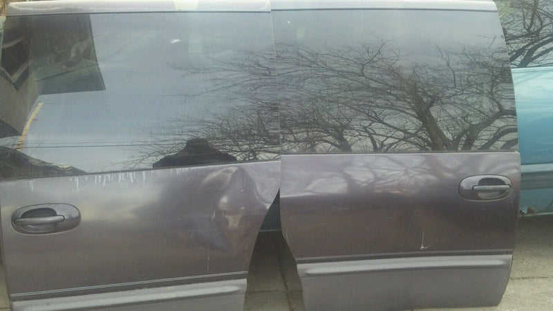 1998 Dodge Caravan side doors left and right