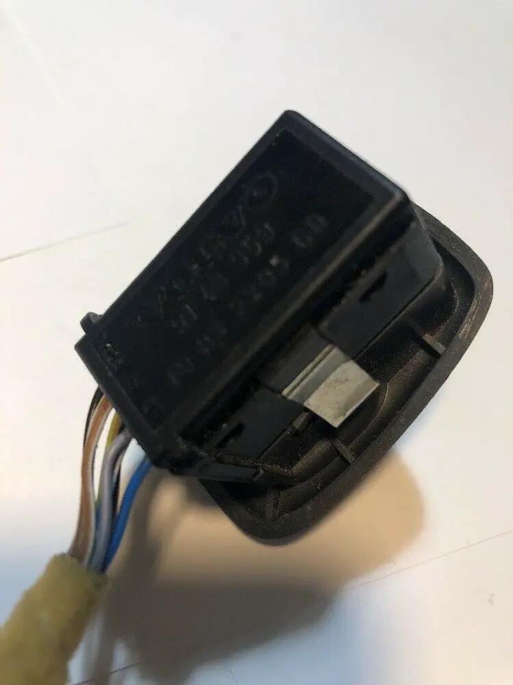 OEM Volvo V70 S70 C70 Power Side View Mirror Switch 9148959 by Volvo