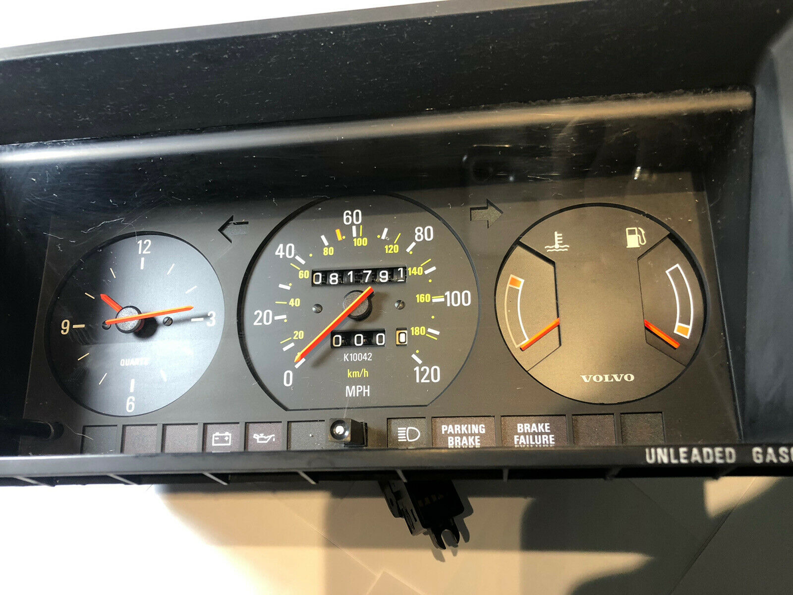 1986 87 VOLVO 244 SPEEDOMETER Odometer Gas Gauge Instrument CLUSTER 81,791 Miles