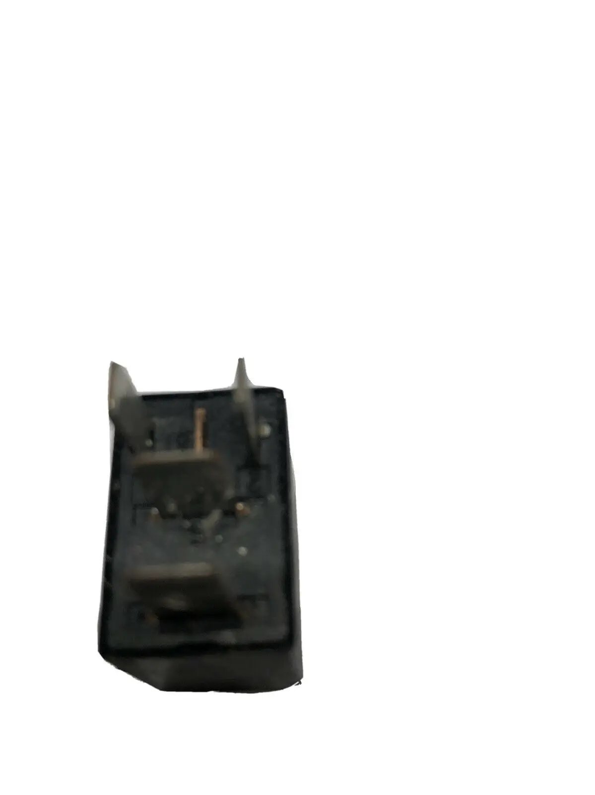 GENERAL MOTORS GM SAAB RELAY 90508807 by General Motors