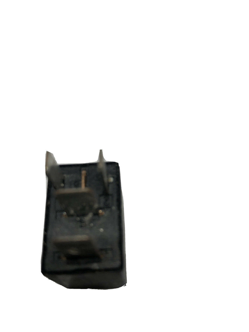 GENERAL MOTORS GM SAAB RELAY 90508807