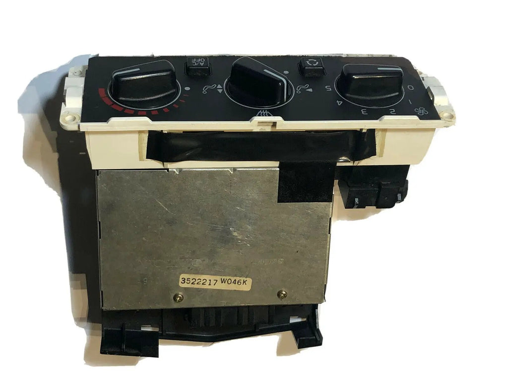 740 Volvo AC//Heater (HVAC)Climate Control Unit Part# 3522217 1991-1995 940/740 by Volvo Made By ALPS