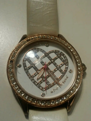 White Heart Shaped Bling Crystal Rhinestone Watch For Besty Johnson Women