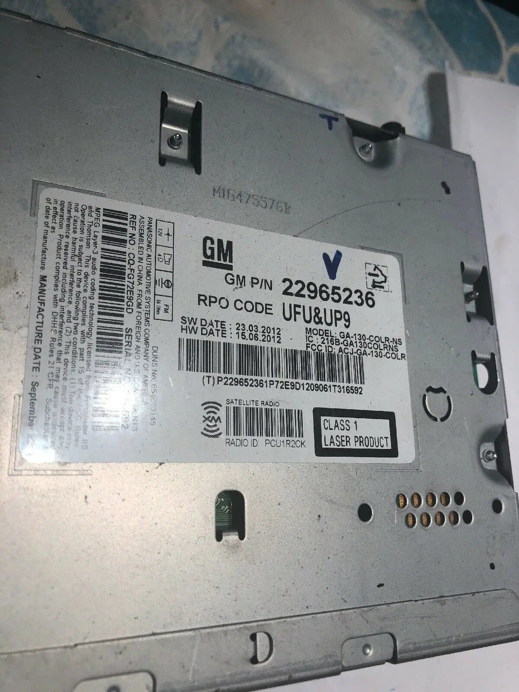 2013 Chevrolet Malibu Factory Stereo CD Radio Receiver 22980112 OEM UFU&UP9 by Chevrolet