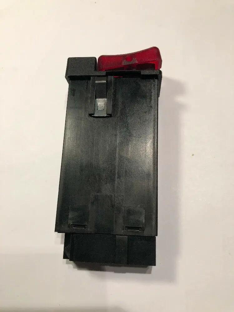 VOLVO 850 93 94 1993-94 ORIGINAL EQUIPMENT HAZARD FLASHER SWITCH OE# 6806356 by Volvo