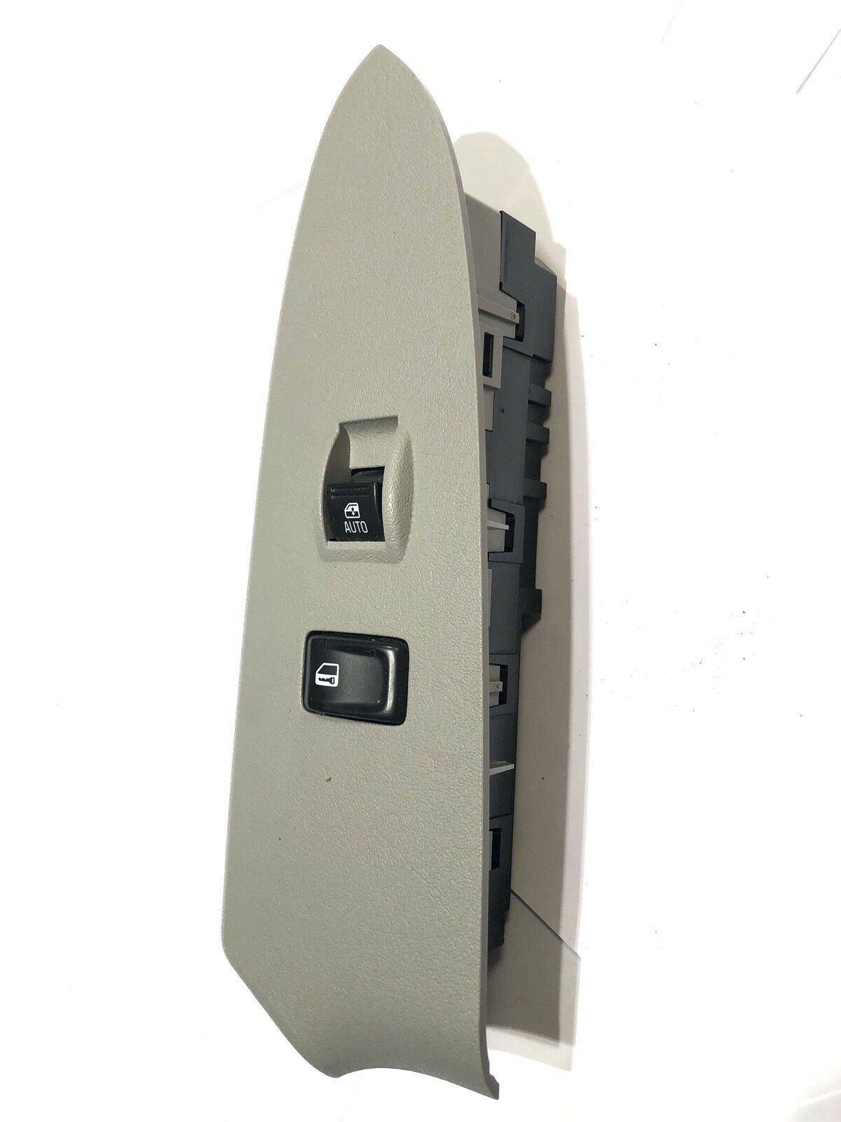 CHEVY TRAILBLAZER ENVOY PASSENGER RIGHT POWER WINDOW LOCK SWITCH 06 07 08 09
