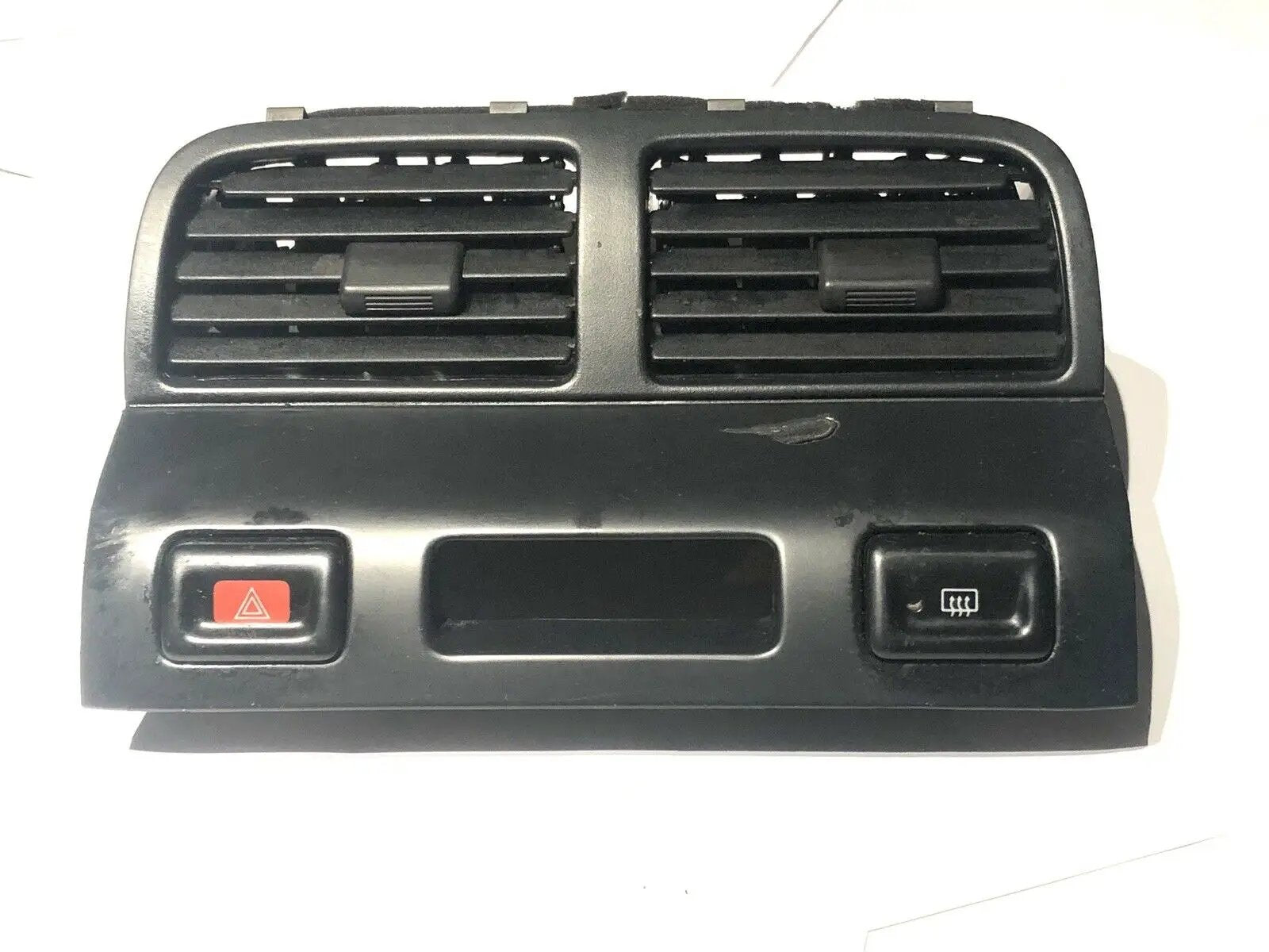 95-99 NISSAN MAXIMA BLACK CENTER DASH VENT SWITCH BEZEL 6875040U10 trim panel by Nissan