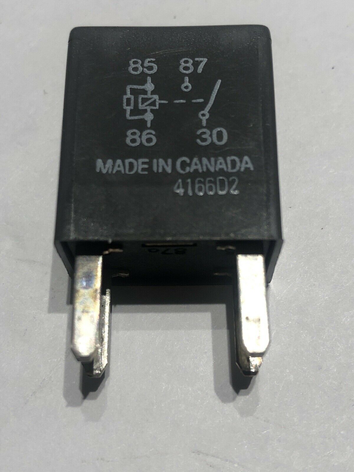 OMRON GM CADILLAC RELAY 12088567 FUEL PUMP DEFROSTER UTILITY 8567 SET(2) H2