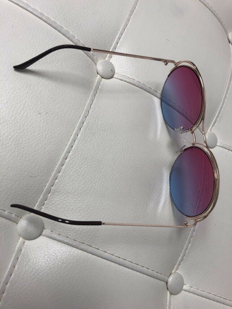 Round Oversized Gold Rim Sunglasses
